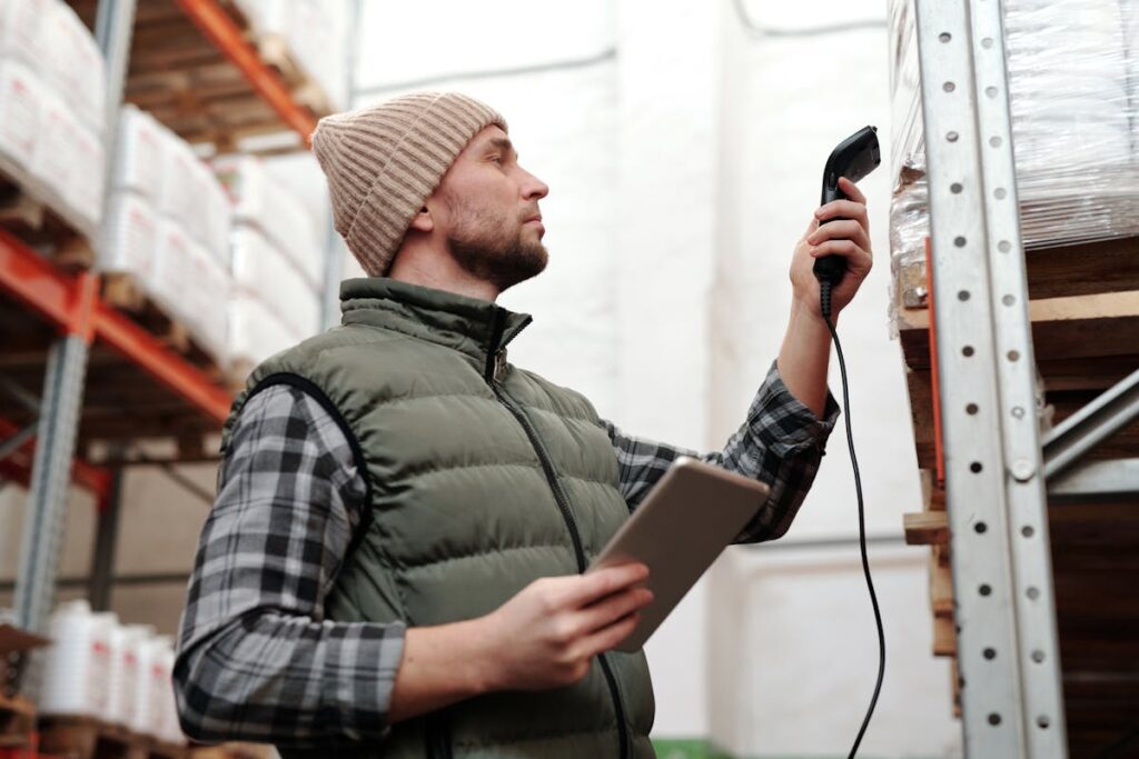 Implementing Inventory Management Software in Your Online Business