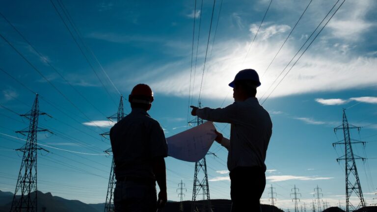 Can You Sell Electricity to the Government in Pakistan? Everything You Need to Know