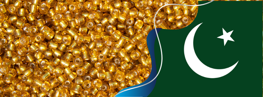 Chunks of gold pile together and the Pakistan flag, indicates the idea, how to sell gold jewlry in Pakistan